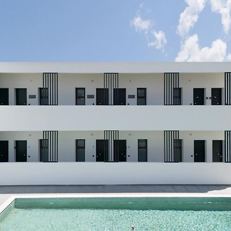 Zum Studio Kallithea  Luaran gambar