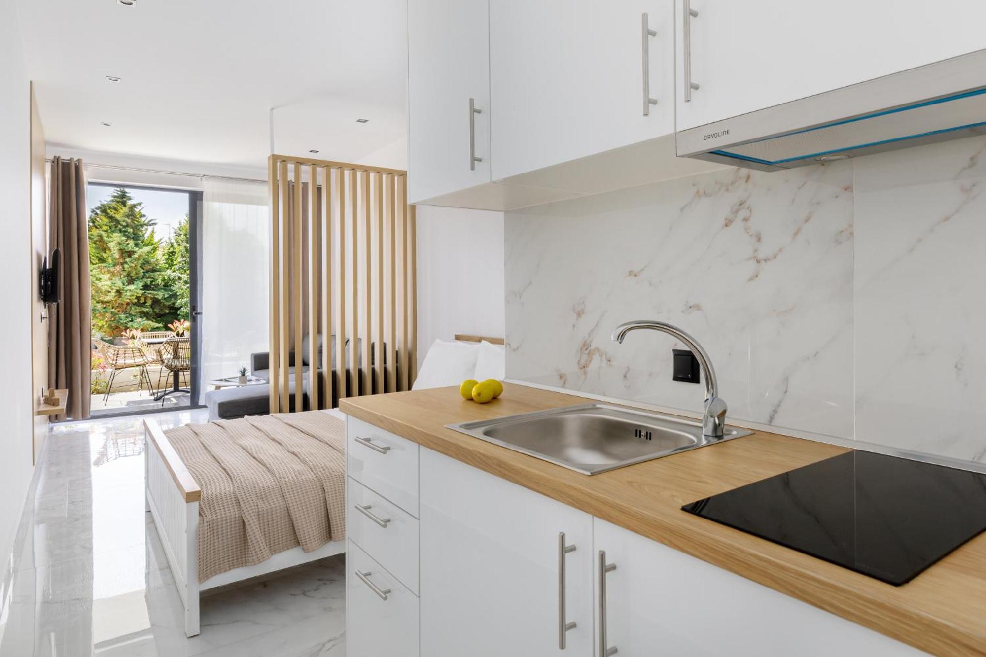 Zum Studio Kallithea  Luaran gambar